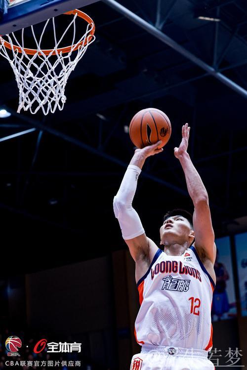 广州男篮迎战四川男篮:今晚揭幕战即将打响 广州男篮迎战四川男篮:今晚揭幕战即将打响